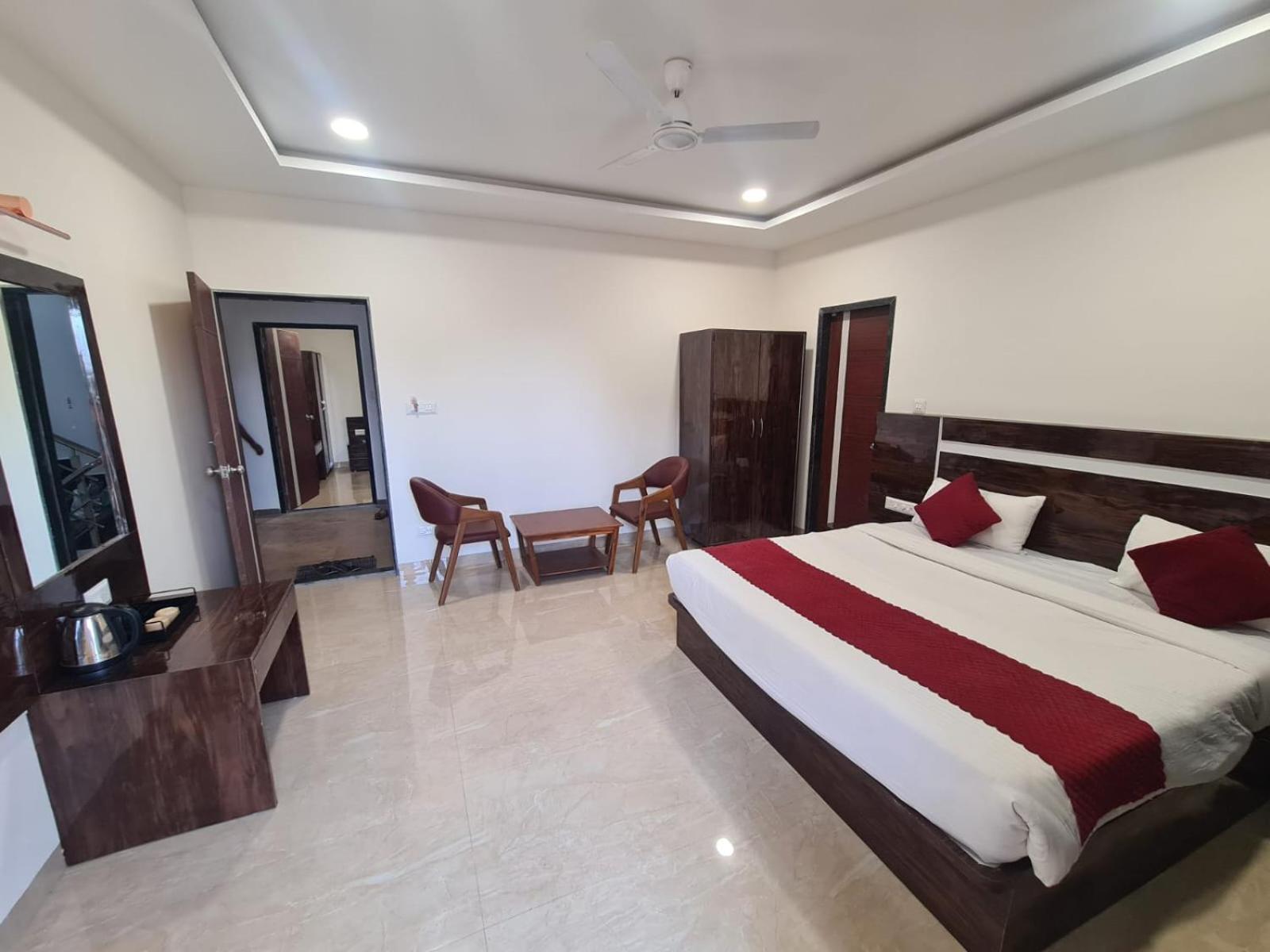 Hill View Hotel By Bil Lonavala Exterior photo