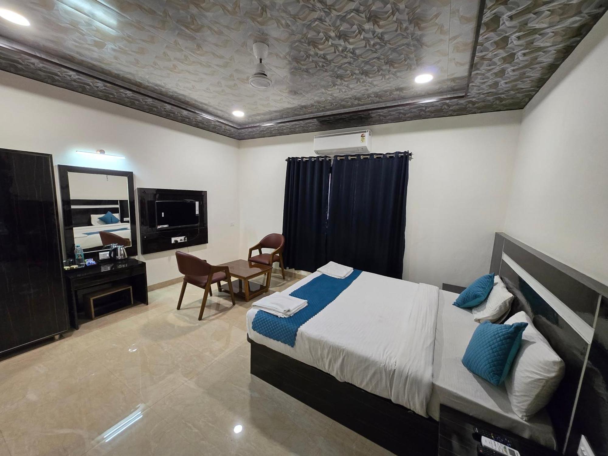 Hill View Hotel By Bil Lonavala Exterior photo