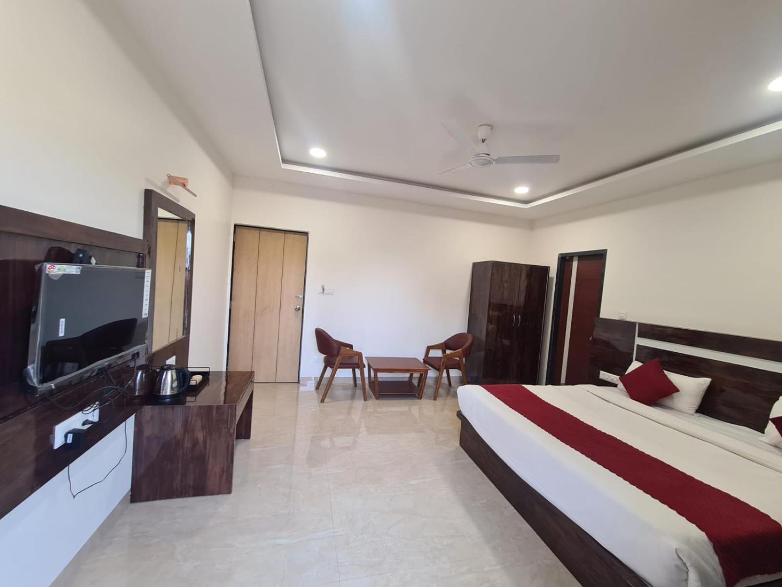 Hill View Hotel By Bil Lonavala Exterior photo